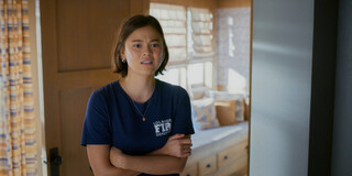 ������� / Shrinking (3 �����/2026/WEB-DL)